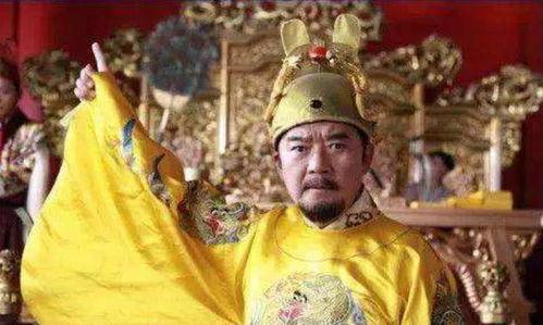 手握粮食系统从县令当上皇帝,手握粮食,一统天下传奇